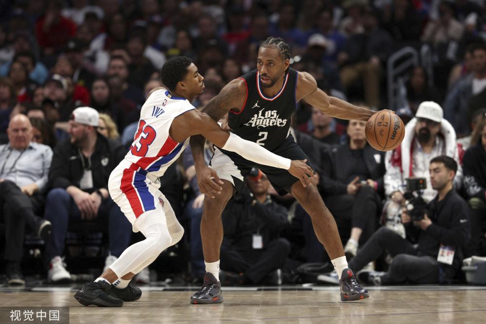 他在关键时 他在关键时